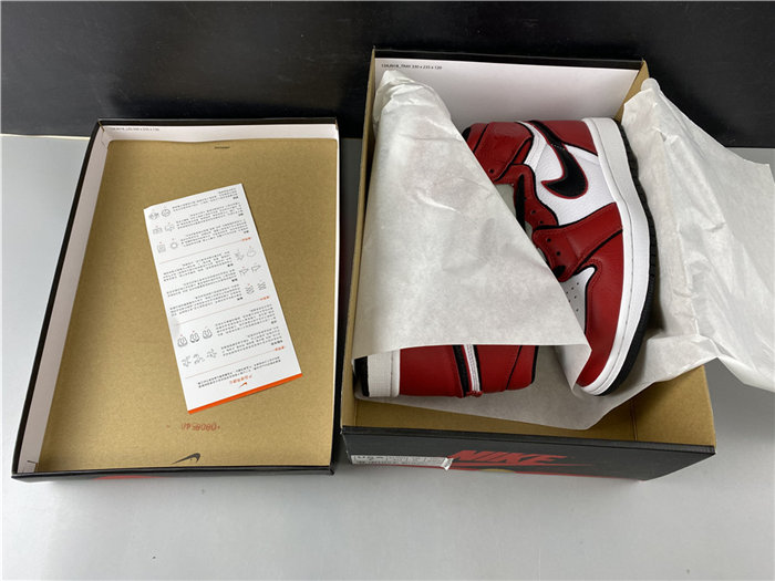 Jordan1 Chicago 555088-129