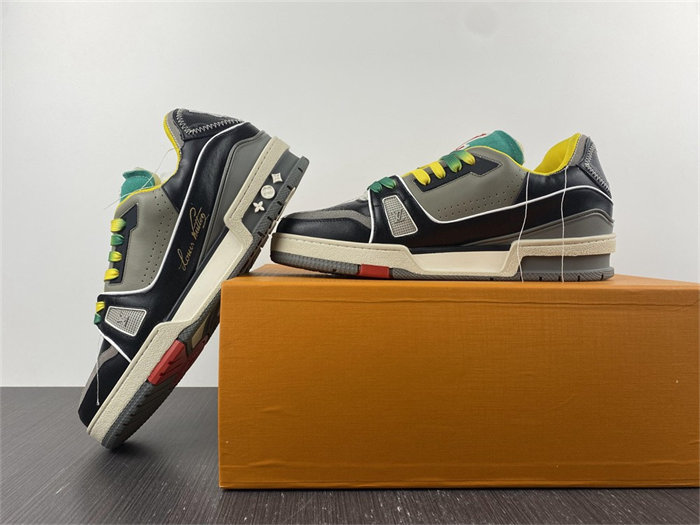 Luis Vitton Trainer Green SS21 1A8QA5