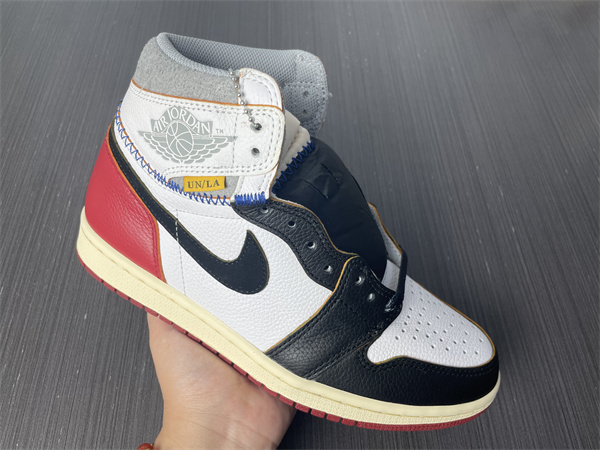 Jordan 1 Retro High Union Los Angeles Black Toe BV1300-106