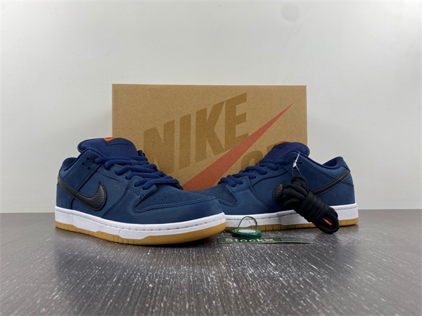 Nike SB Dunk Low Navy Black Gum  CW7463-401