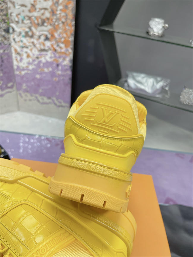 LV Trainer Maxi Sneaker